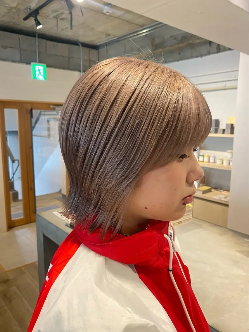 ショート カラー ai ㅤのヘアスタイル