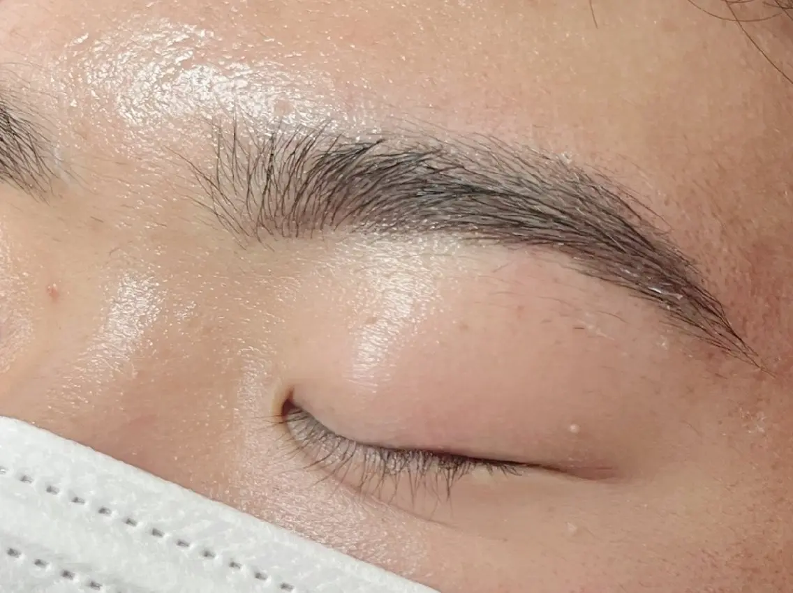 メンズ アイブロウ メンズアイブロウ 眉毛ワックス脱毛 ワックス脱毛 その他(アイブロウ) KPlus + 瞳🌸の眉毛・アイブロウイメージ
