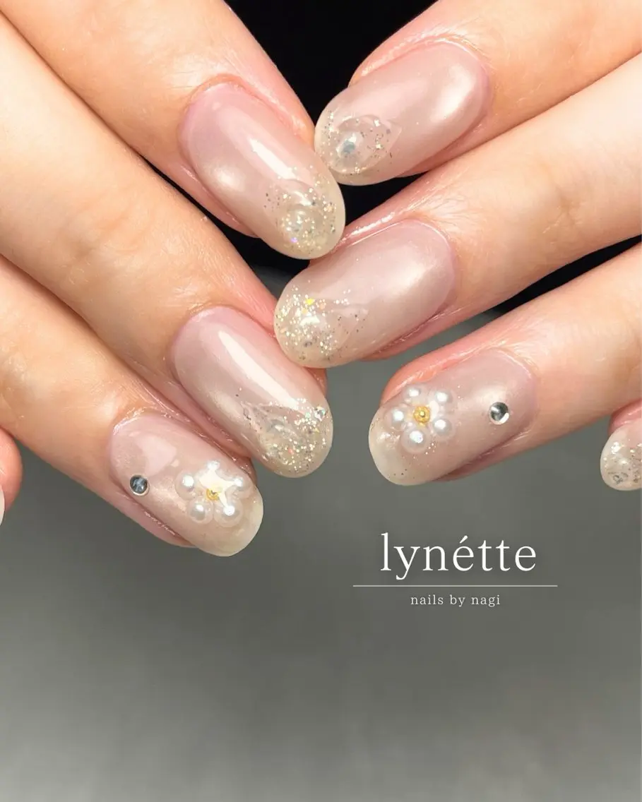 ネイル ニュアンスネイル lynétte 那覇ネイルサロンのネイルデザイン
