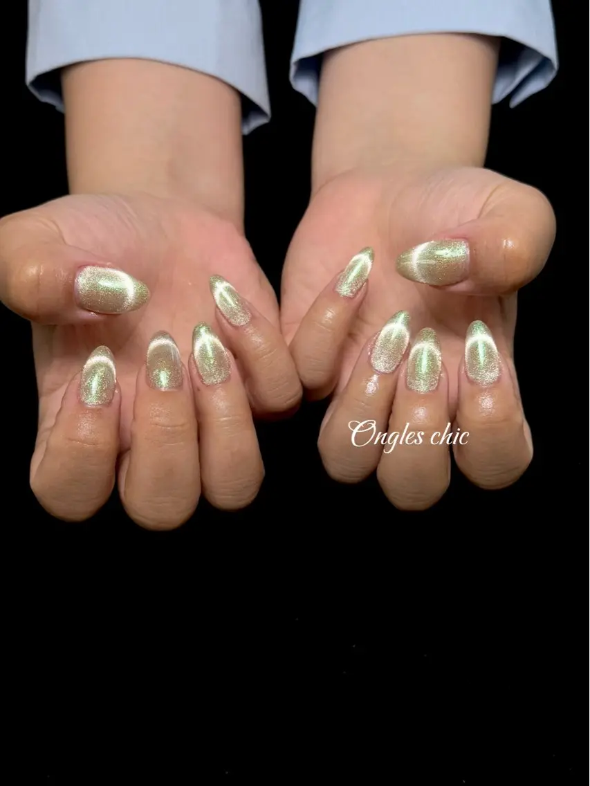 ネイル ハンドネイル ongles chicのネイルデザイン