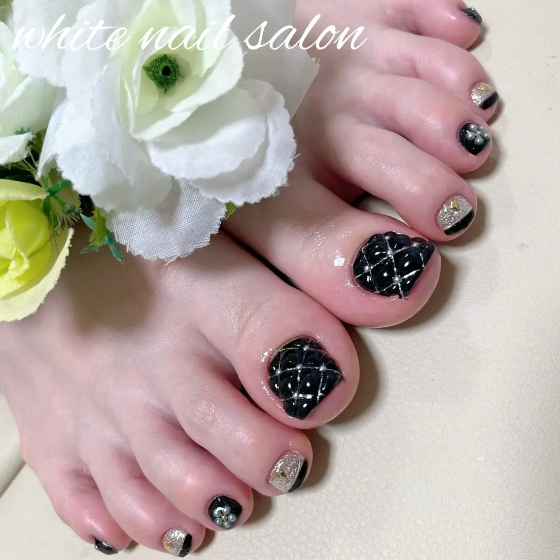 ネイル 持ち込み フットネイル white nail salonのネイルデザイン