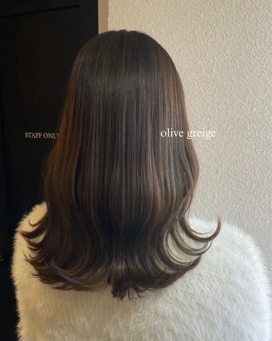 セミロング カラー ブラウンカラー ヘアカラー トリートメント Luna ☾ ໋のヘアスタイル