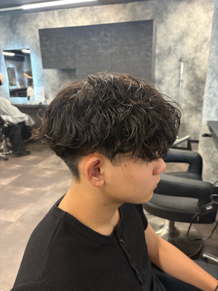 パーマ メンズ メンズパーマ 波巻きパーマ カット パーマ メンズ特化美容師 💠チナツのヘアスタイル