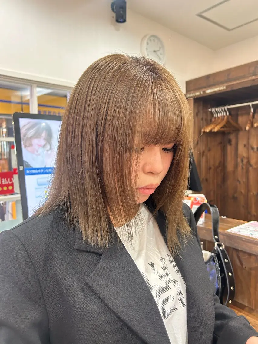 【当日予約可能🍊】ケアブリーチ+アディクシーカラー🇺🇸の写真