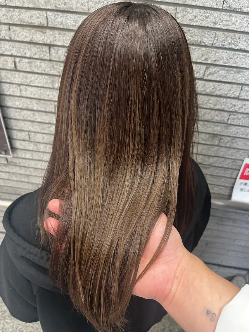 ロング ✂️髪質改善 kane✂️のヘアスタイル