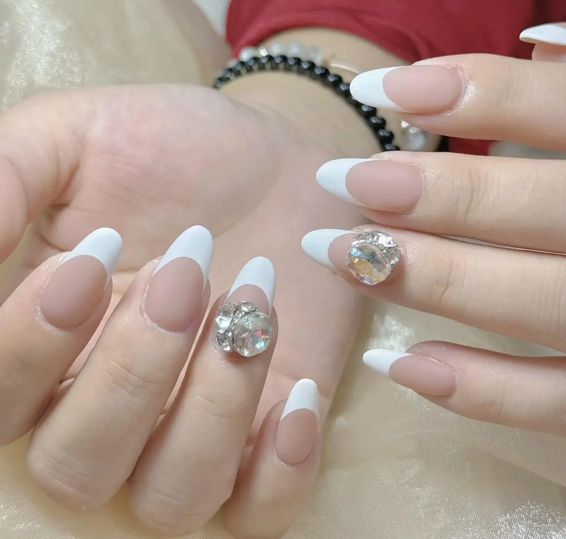 ネイル 長さ出し ジェルネイル 韓国ネイル マグネットネイル 持ち込み Kana🌻マツエク &Nailサロン💛のネイルデザイン