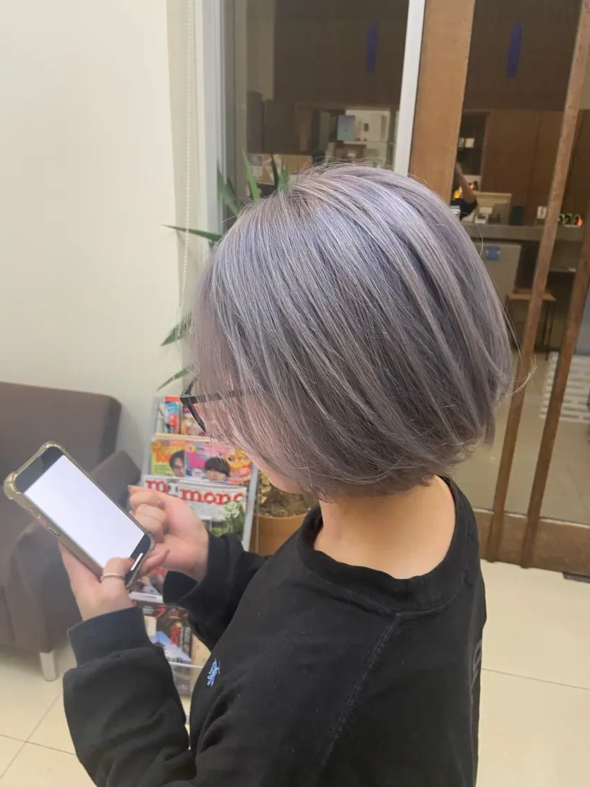 カラー ヘアカラー MINENO🌼 ブリーチ⭐️カットのヘアスタイル