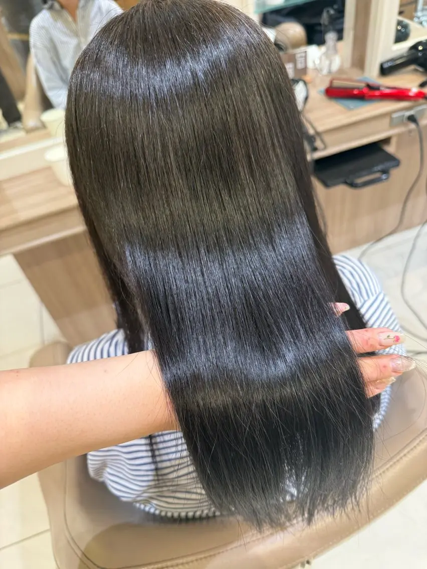 セミロング カラー カット ヘアカラー トリートメント 韓国ヘアメイク🎀/ 縮毛矯正✨山本媛香のヘアスタイル