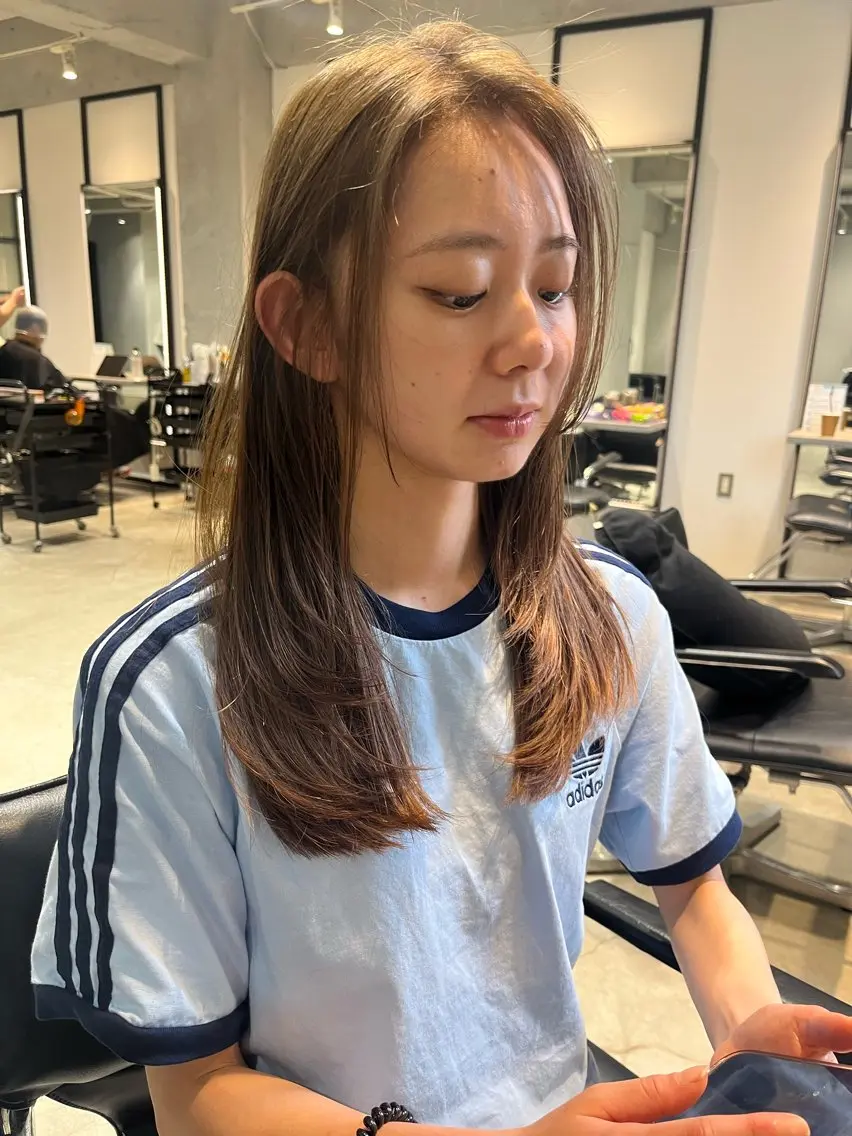 ロング カラー ベージュカラー ヘーゼル レイヤーカット ローレイヤー Juna✂️ レイヤー / ボブのヘアスタイル
