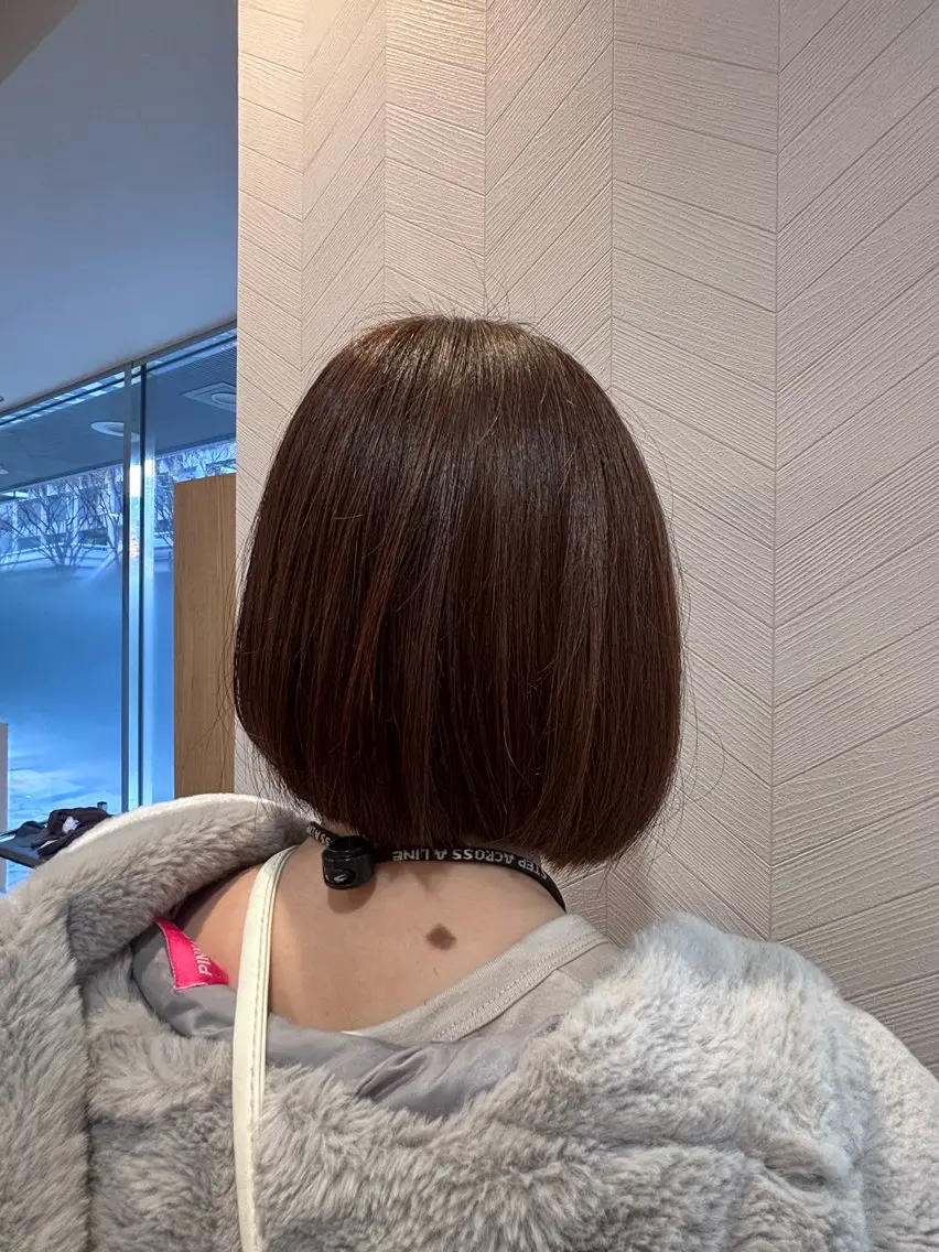 ショート ボブ 淺井 さくらのヘアスタイル