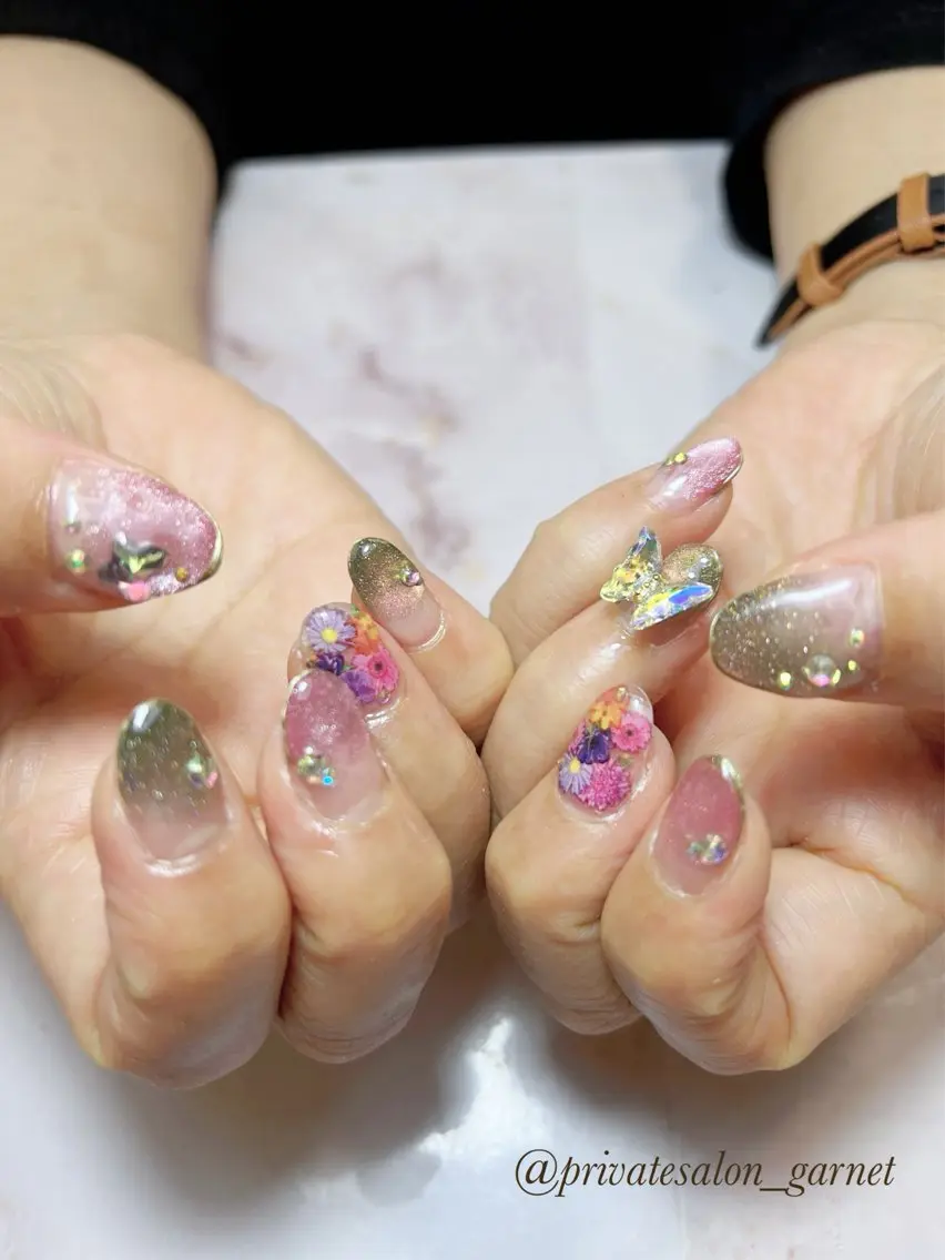 ネイル Garnet nailのネイルデザイン