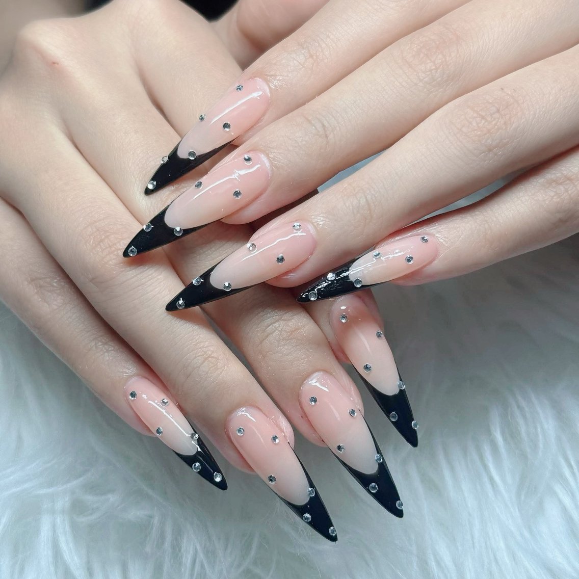 ネイル フットネイル フレンチネイル グラデーション 韓国ネイル ロングネイル ハンドネイル Hani Nail Salonのネイルデザイン