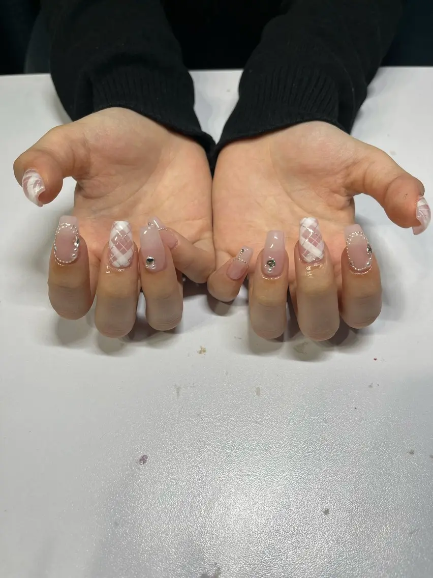 ネイル ハンドネイル IROHA Nail 矢掛萌子のネイルデザイン