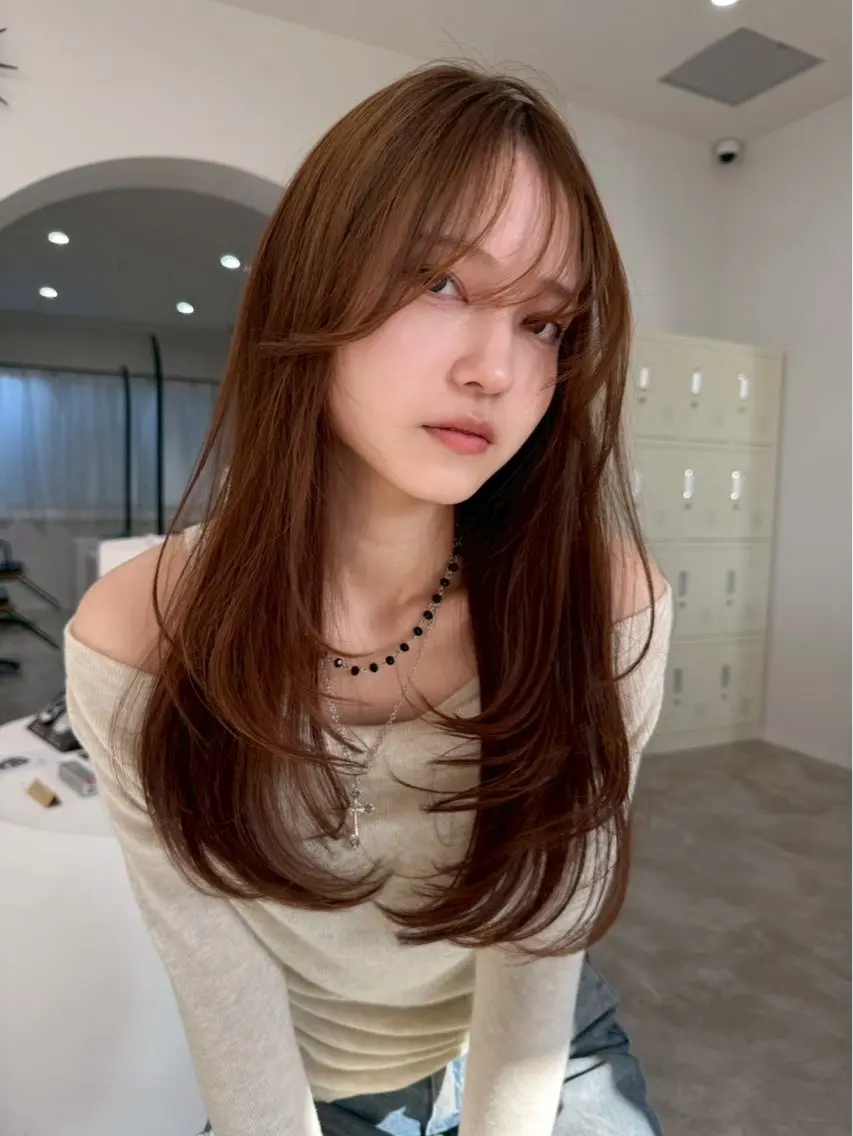 ロング ヘアカラー 澤石 陸舞のヘアスタイル
