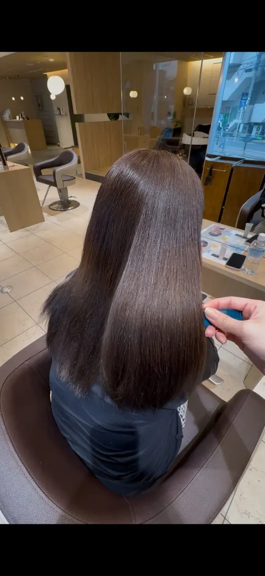 カラー ヘアカラー 別府 桃愛のヘアスタイル