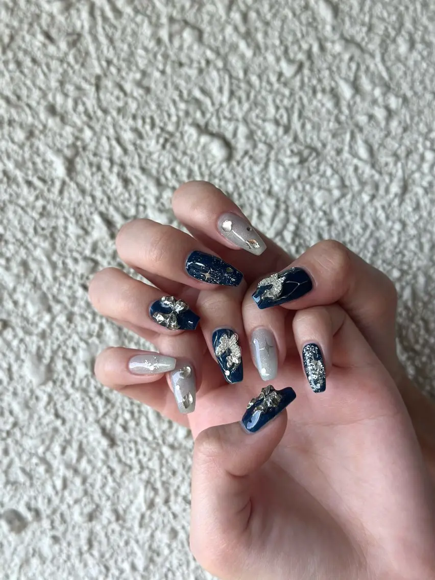 ネイル Elegancia. Hiromiのネイルデザイン