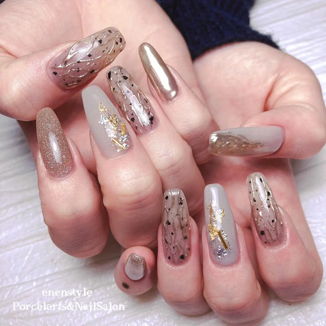 ミディアム ネイル 🐾enen style 🐾のネイルデザイン