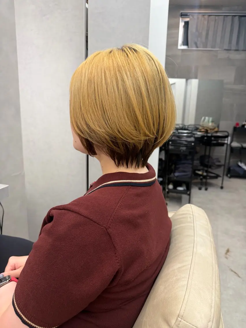 ショート 丸みショート ボブ ショートヘア カット トリートメント 山中 欧輔のヘアスタイル