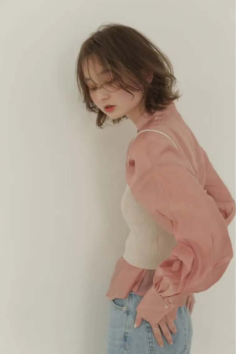 ミディアム megumi ⭐︎のヘアスタイル