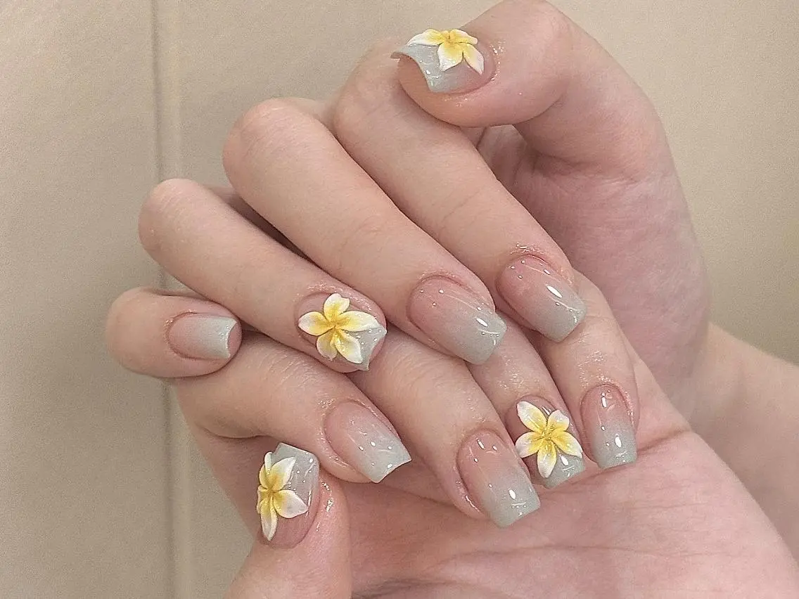 ネイル 🎀宮澤 ミナ🎀のネイルデザイン