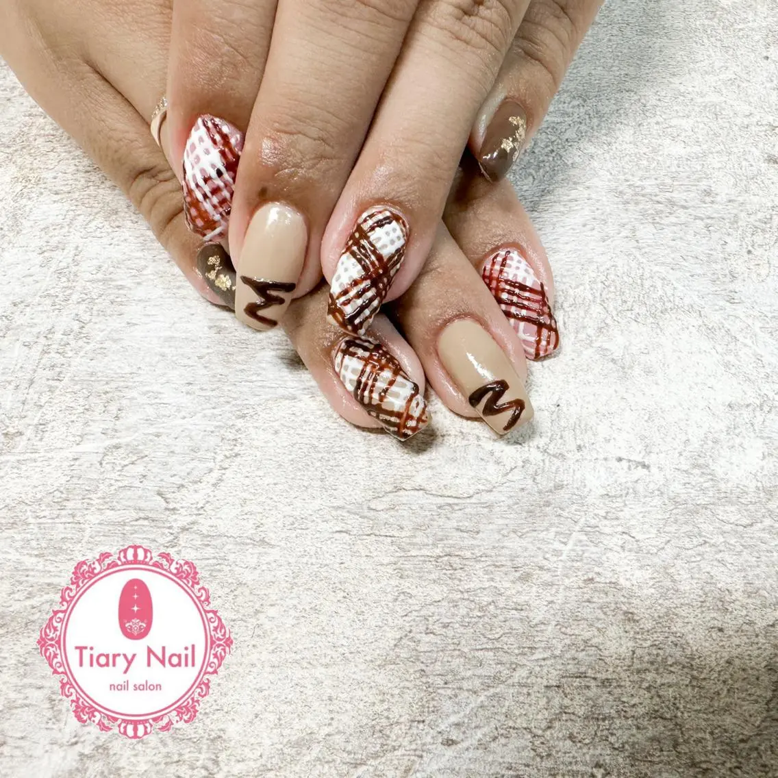 ネイル tiarynail K K🐼のネイルデザイン