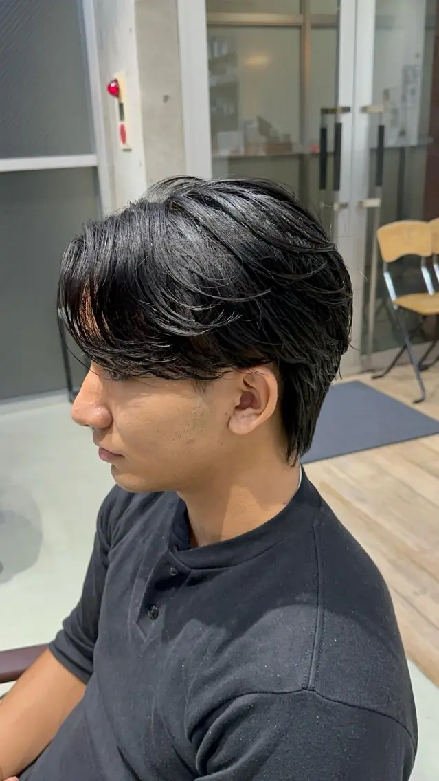 パーマ メンズ フェザーパーマ メンズパーマ 刈り上げ カット パーマ fifth原宿 宮部蓮のヘアスタイル