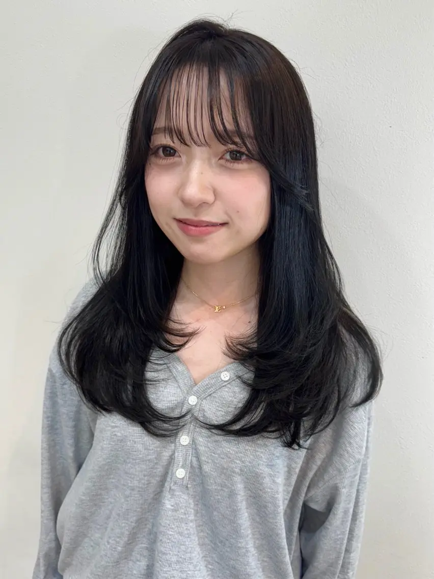 ミディアム カラー 黒髪 カット ヘアカラー トリートメント 似合わせhair /モガミユナ🎀のヘアスタイル