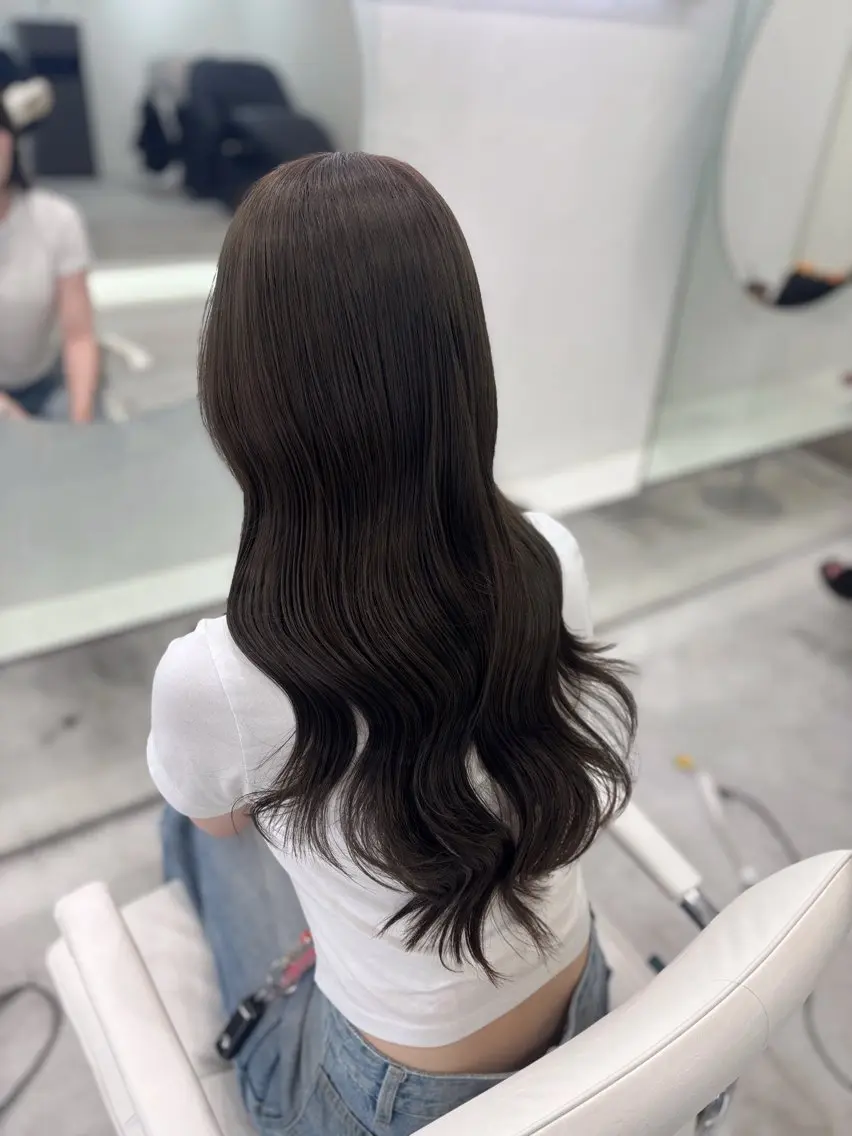 ロング カット ヘアカラー トリートメント 🎀ツヤ髪／韓国風／ niwミレ🪽のヘアスタイル