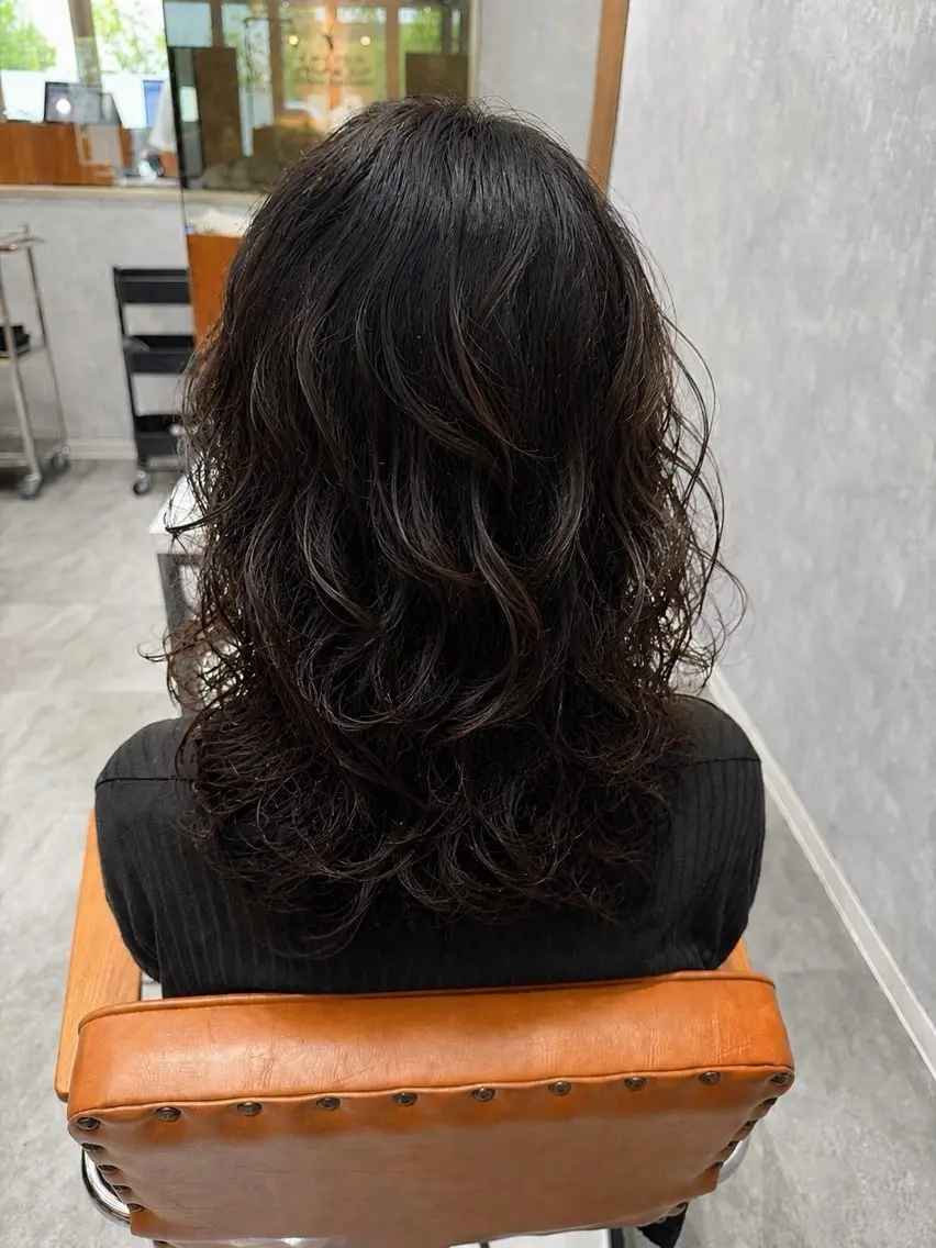 ミディアム パーマ ミディアムパーマ カット パーマ 関口 知佳のヘアスタイル