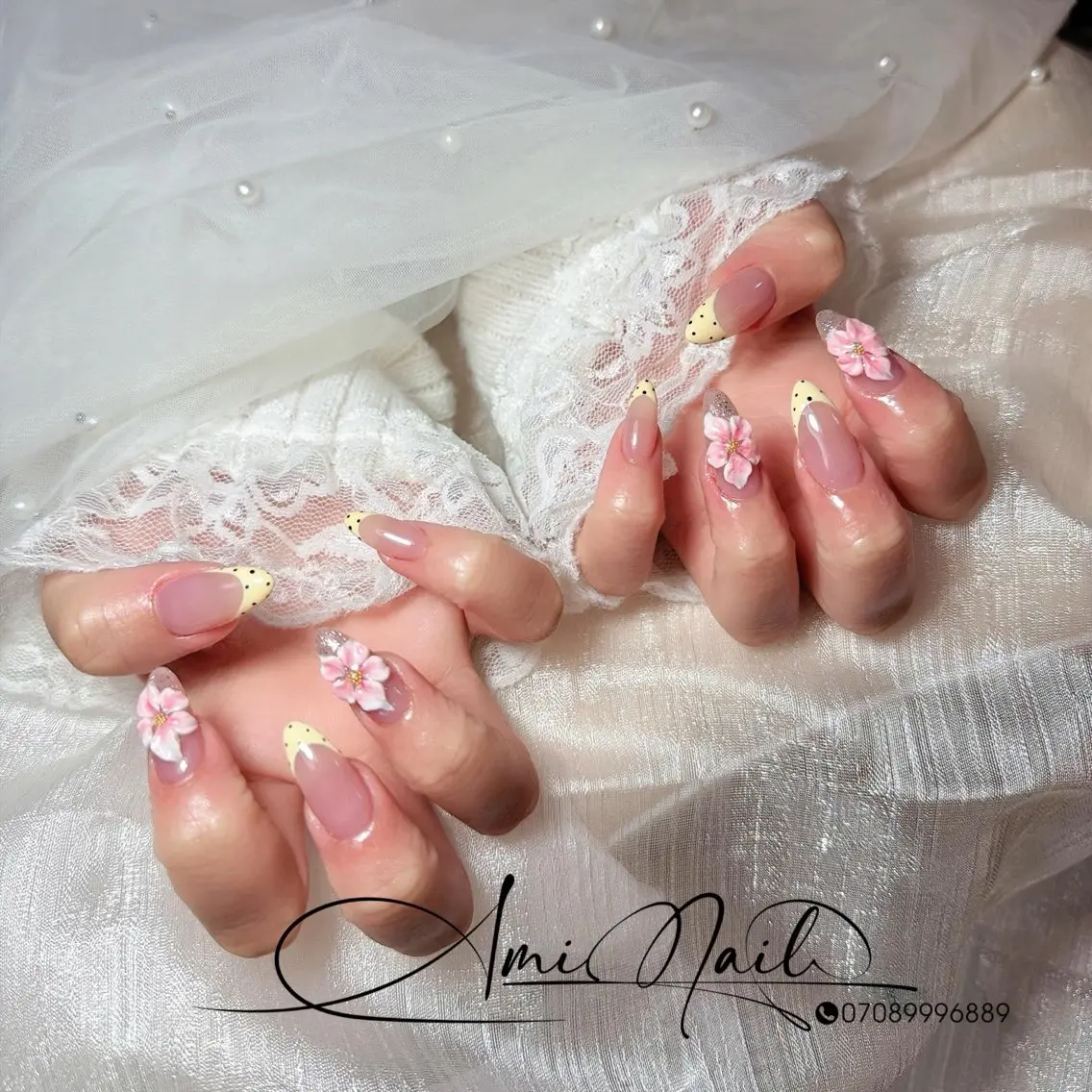 ネイル Ami Nailsのネイルデザイン
