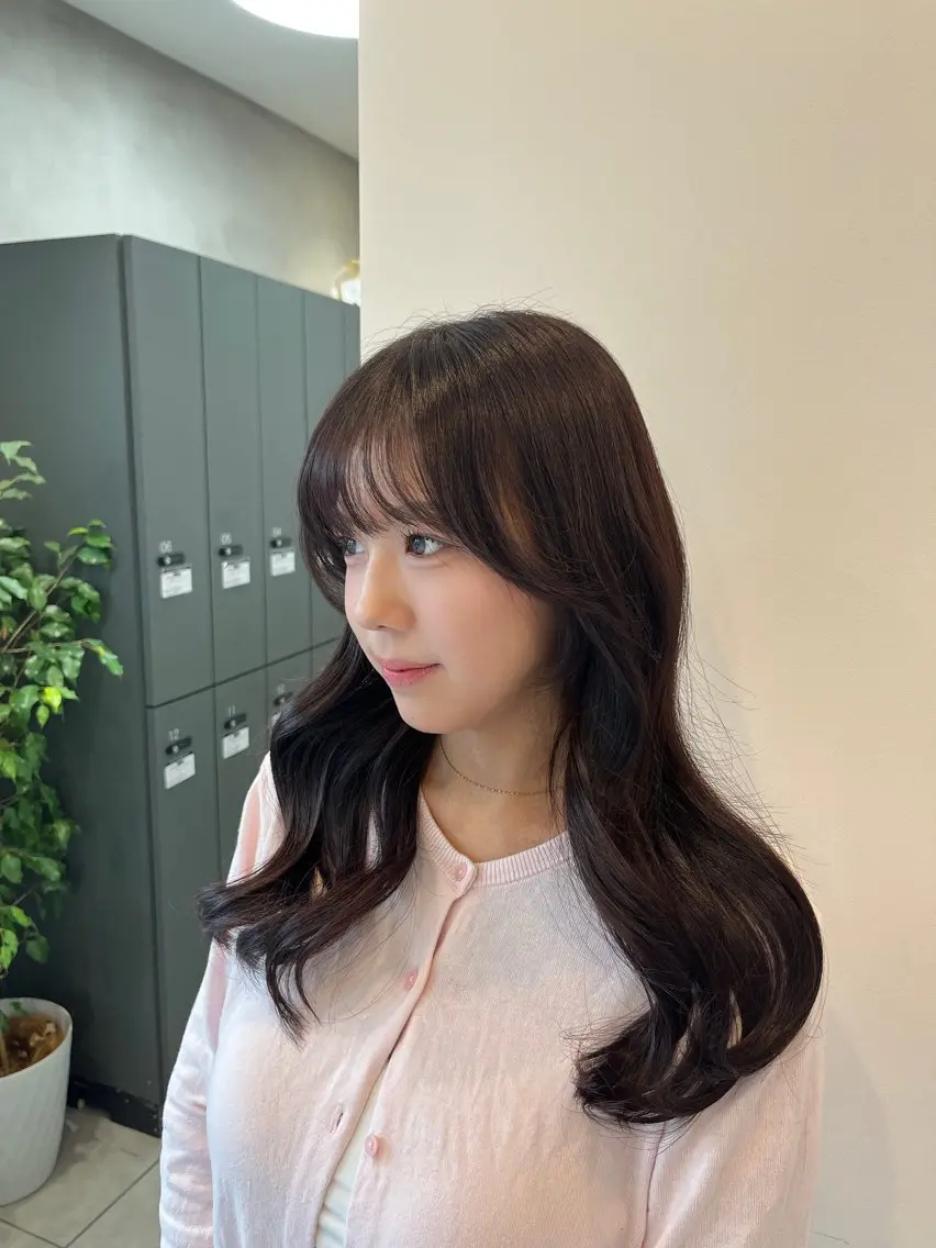ロング Maya /カラーモデルのヘアスタイル