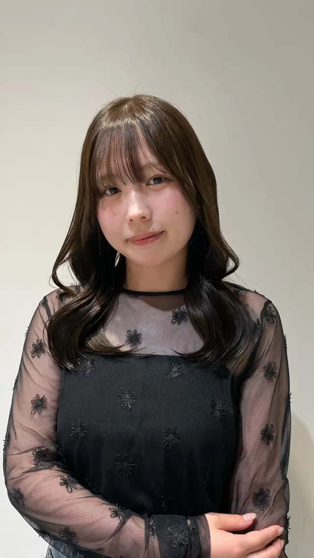 セミロング ヘアカラー トリートメント 宮田 眞咲のヘアスタイル