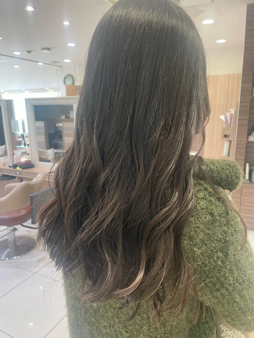 ロング カラー ヘアアレンジ カット ヘアカラー トリートメント 韓国ヘアメイク🎀/ 縮毛矯正✨山本媛香のヘアスタイル
