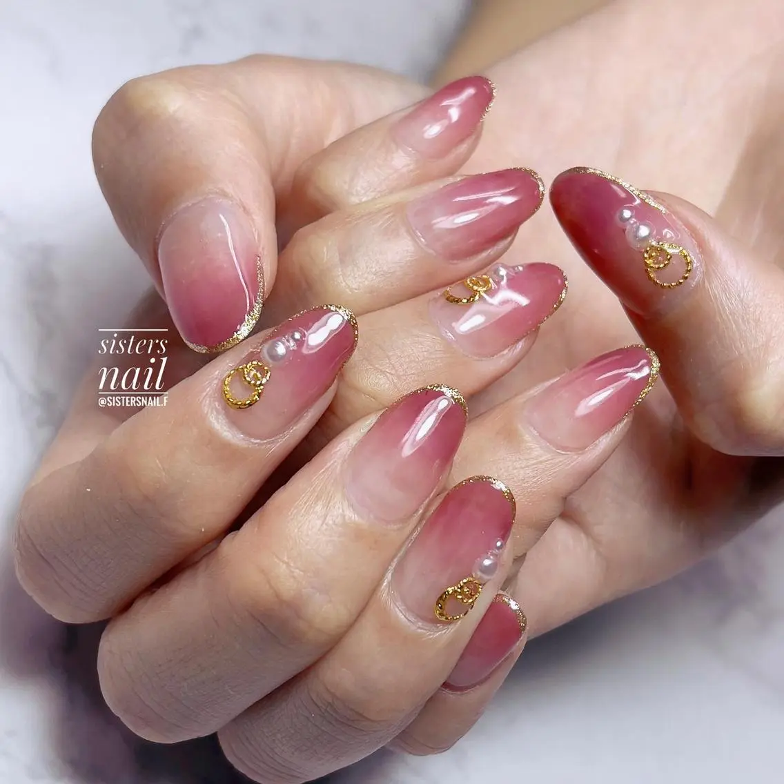 ネイル アートネイル 入学式 グラデーション 卒業式 ラメ(グリッター) sisters nail.fのネイルデザイン