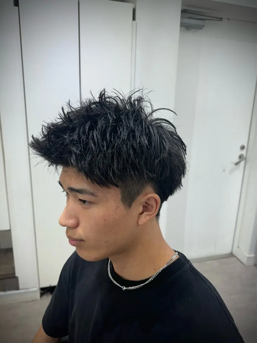 ショート メンズ カット トリートメント ヘアセット メンズ専門美容師店長 💈高橋和真💈のヘアスタイル
