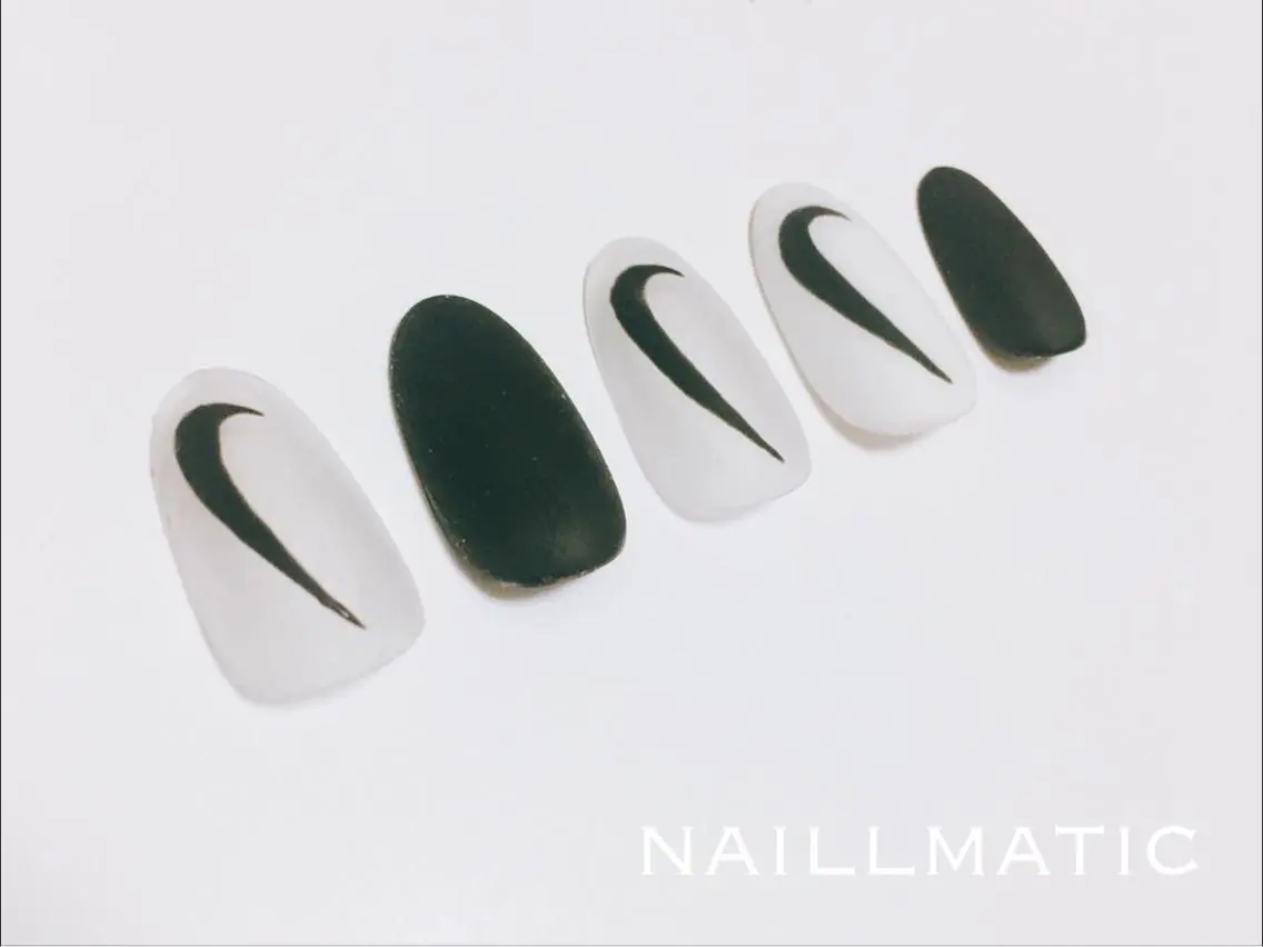 ネイル naillmatic ﾈｲﾙﾏﾃｨｯｸのネイルデザイン