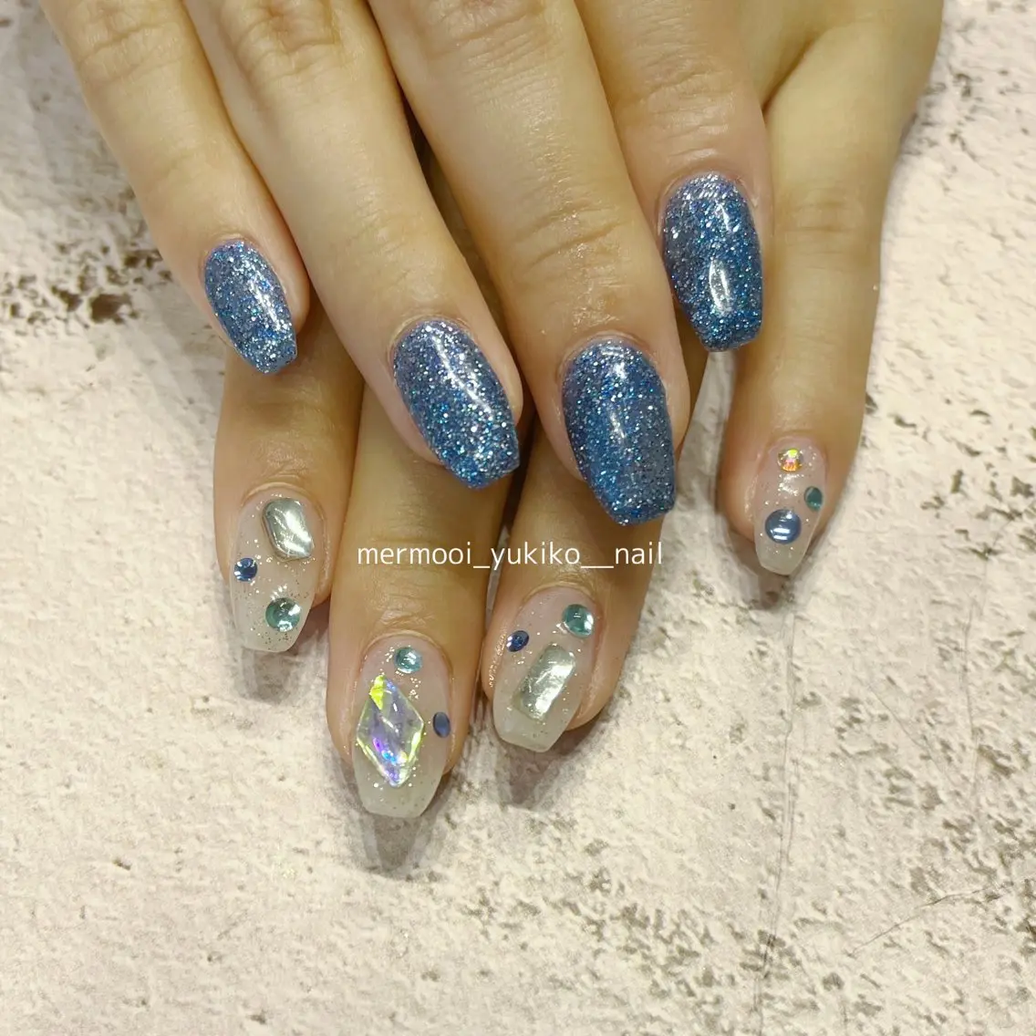 ネイル アートネイル ジェルネイル キラキラネイル 韓国ネイル ニュアンスネイル mermooi nailのネイルデザイン