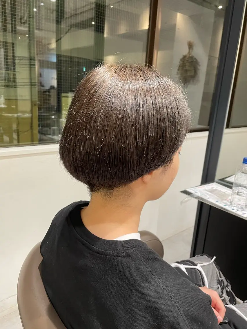 ショート カラー メンズ ベージュカラー ミルクティーベージュ RUKA /メンズパーマのヘアスタイル