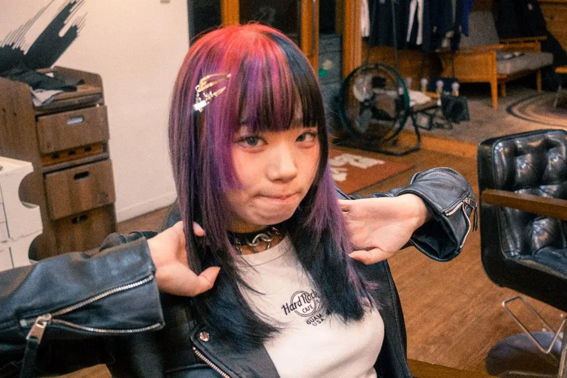 ロング カラー ブリーチ グラデーションカラー ブリーチなしカラー ヘアカラー トリートメント 埼玉久喜/ハイトーン デザインカラーRYOのヘアスタイル
