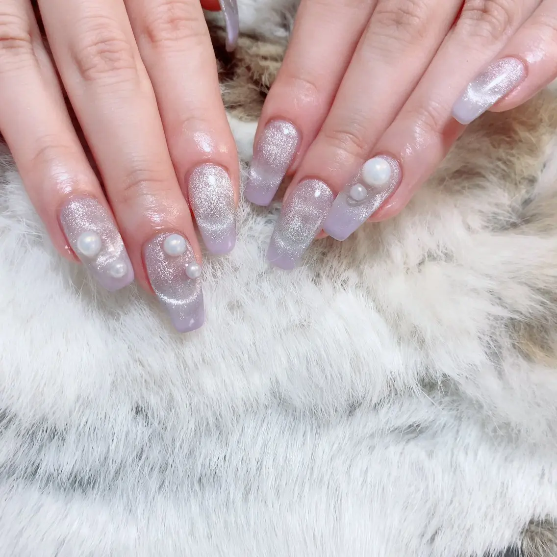 ネイル オーロラネイル フレンチネイル グラデーション キラキラネイル 韓国ネイル ハンドネイル Lance nailのネイルデザイン