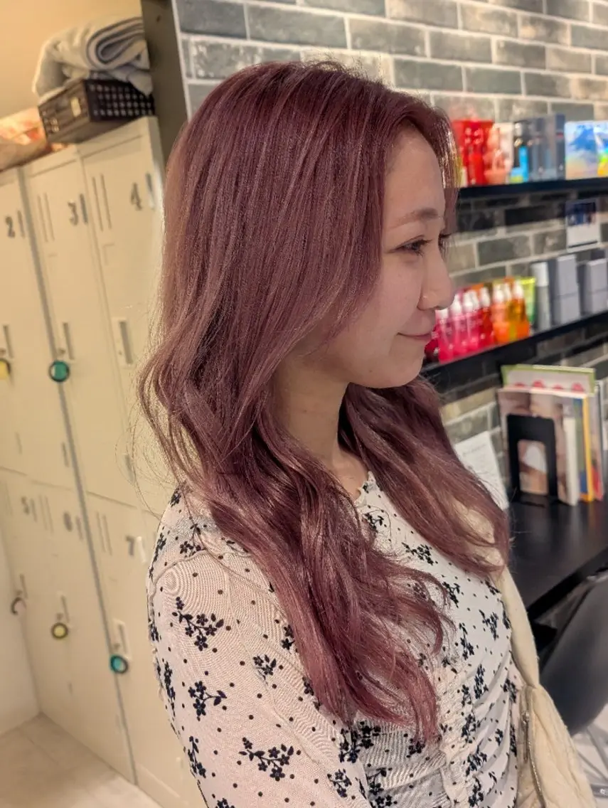 【なるべくダメージを与えない】カット+ブリーチ+カラー+トリートメントの写真