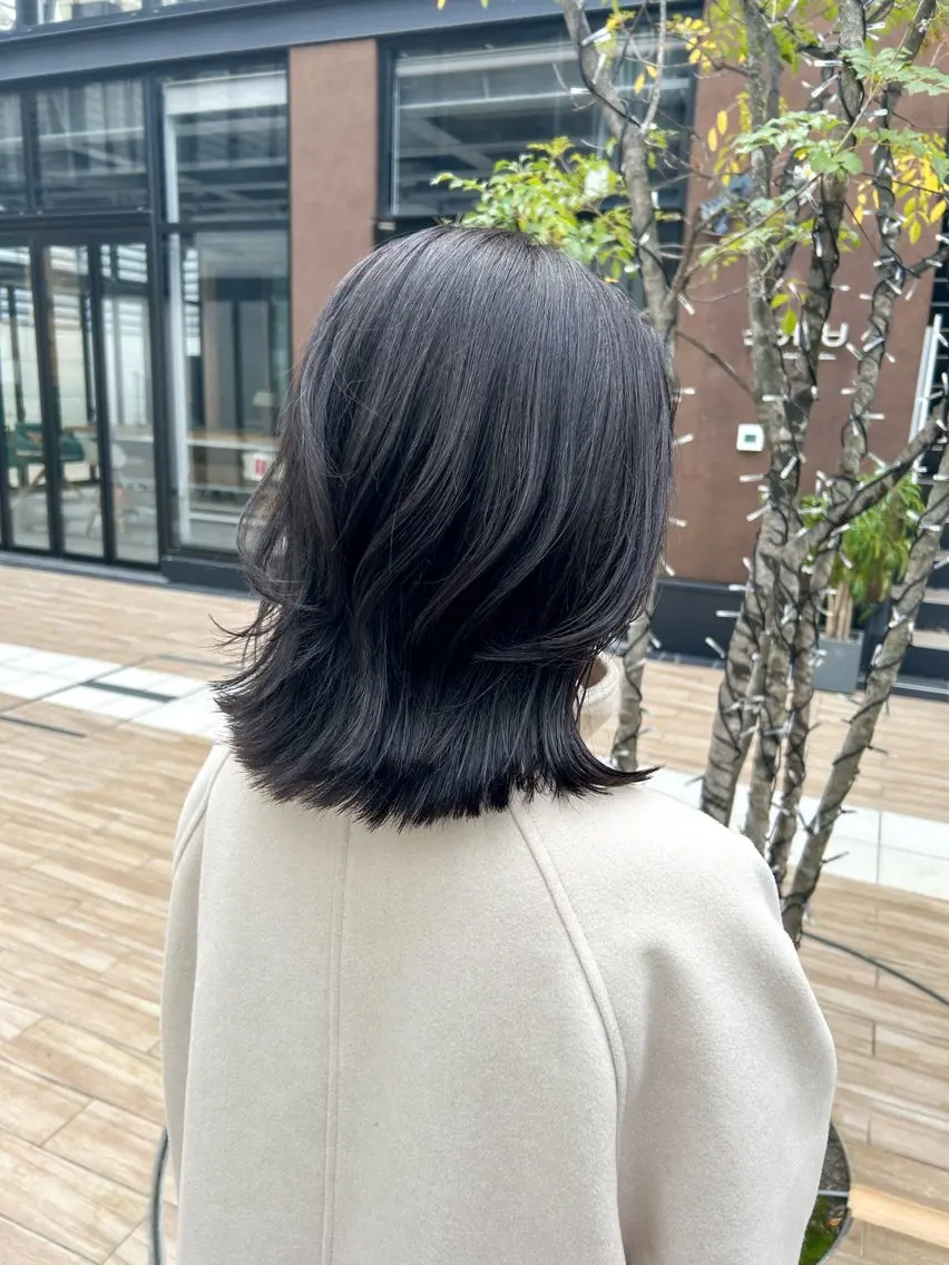 ミディアム カラー ヘアアレンジ カット ヘアカラー トリートメント yuka .のヘアスタイル