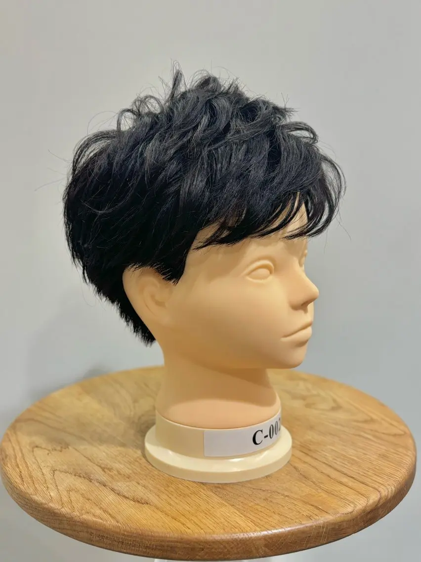 ショート 白土 さくらのヘアスタイル