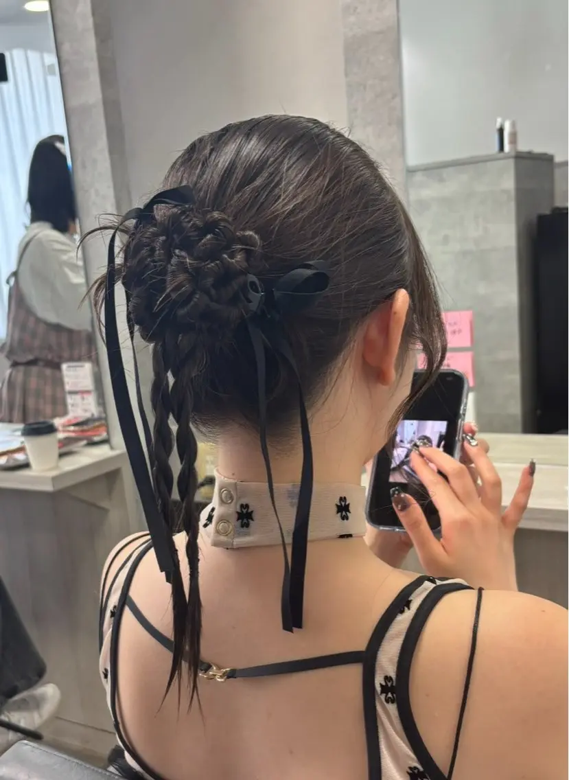 ロング ヘアアレンジ ヘアセット Anju／ 小顔カットのヘアスタイル