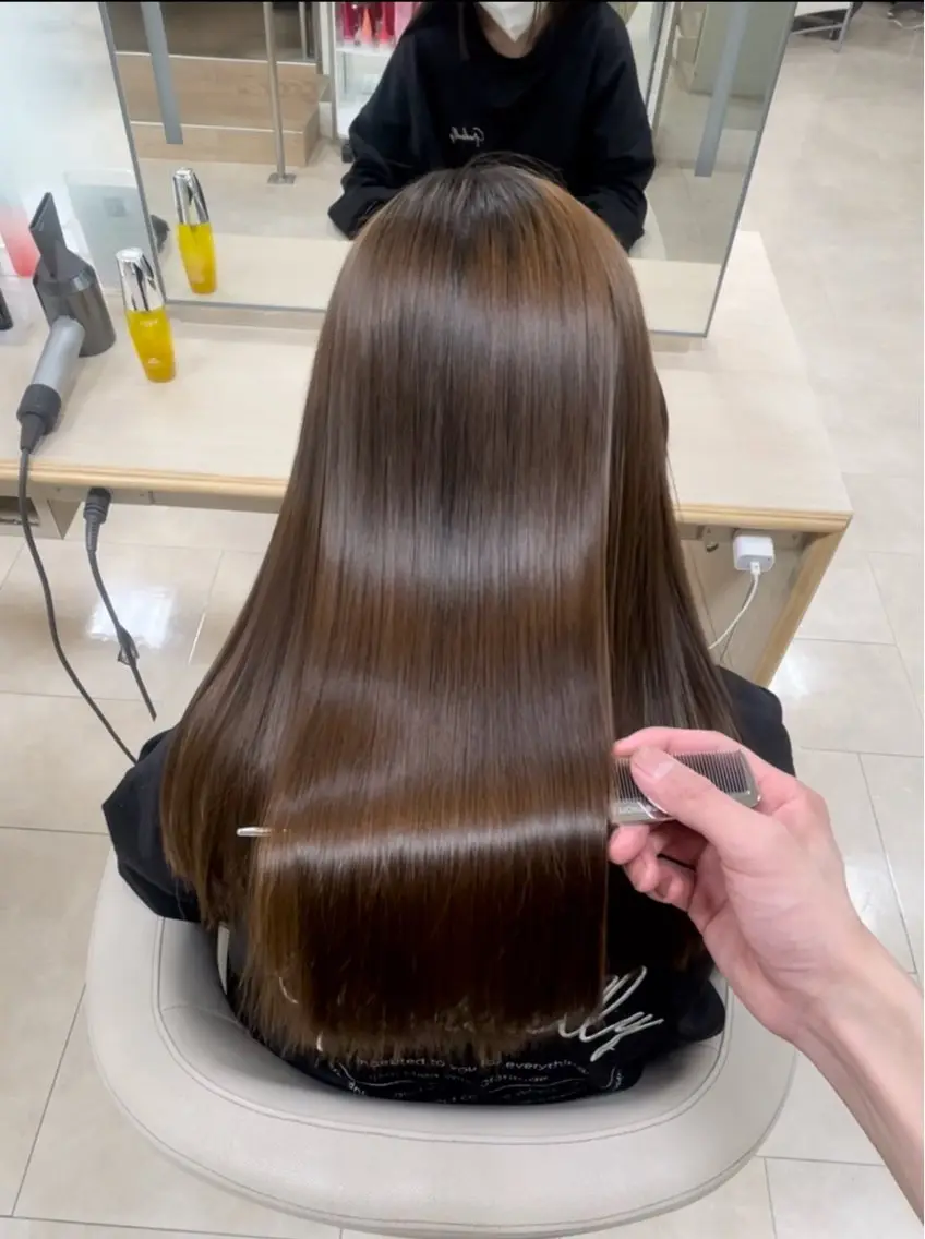ロング シャドウパーマ／骨格 矯正カット　トモキのヘアスタイル