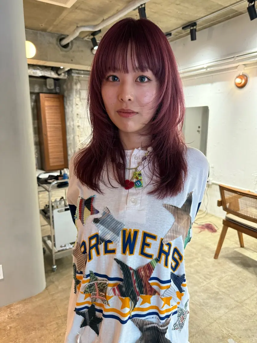 セミロング カラー カシス ピンクカラー ヘアカラー トリートメント ヘアセット みほ/髪質改善/ モード/ニュアンスのヘアスタイル