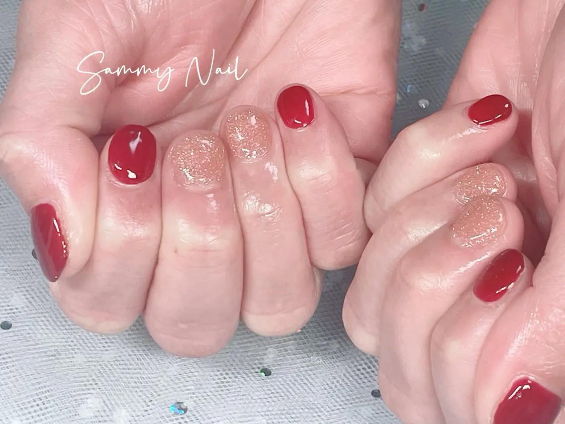 ネイル ボルドー ゴールド キラキラネイル ラメ(グリッター) ハンドネイル Sammy Nailのネイルデザイン