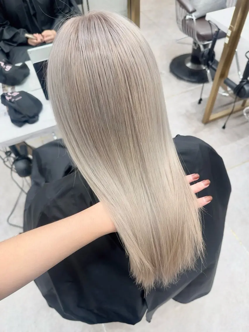 セミロング カラー ヘアアレンジ ヘアカラー トリートメント 天神/ブリーチ/ ブリーチなしカラーのヘアスタイル
