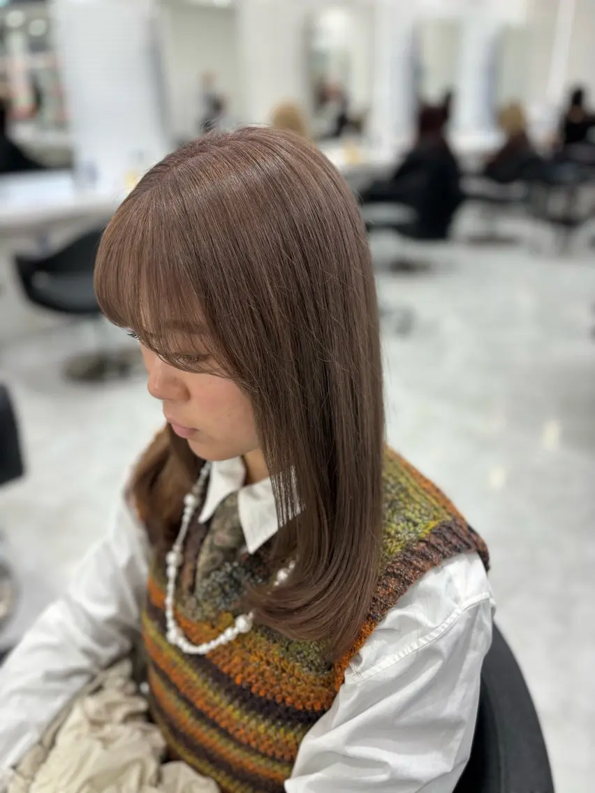 セミロング カラー ヘアアレンジ カット ヘアカラー トリートメント 透明感💕今っぽ似合 わせ𝐍𝐨. 𝟏のヘアスタイル