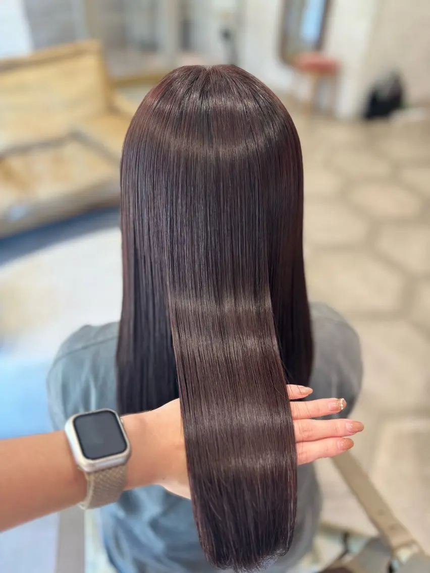 セミロング 伸ばしかけ 髪質改善 縮毛矯正 トリートメント カット ヘアカラー 縮毛矯正 トリートメント 堀江美容室 千晶のヘアスタイル